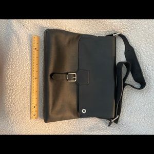 Authentic D&G messenger bag